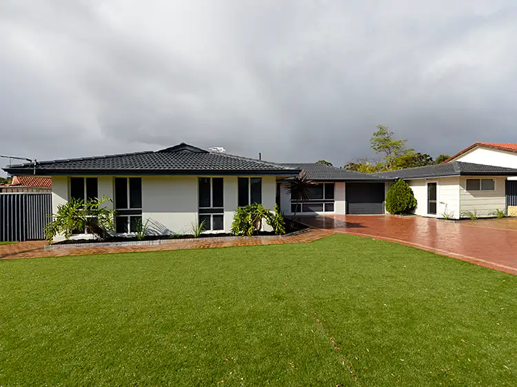 9 Peppermint Drive, Greenwood WA 6024