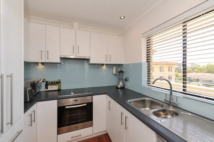 Fourth view of Homely unit listing, 38/39 Hurlingham Rd, South Perth WA 6151