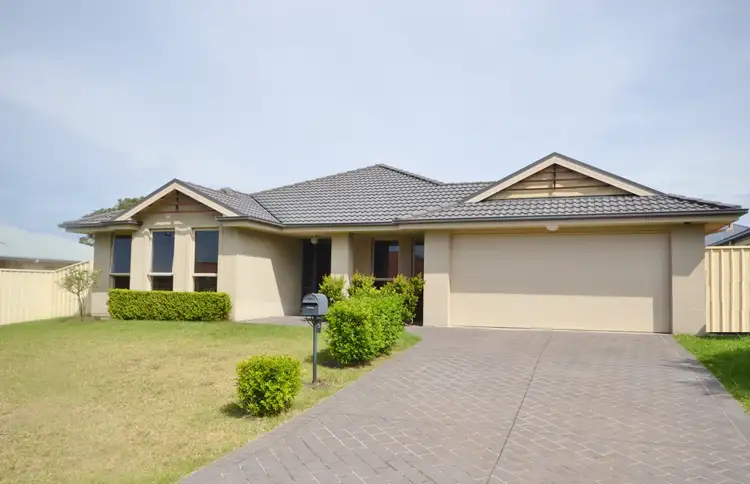 5 Bluewattle Road, Worrigee NSW 2540