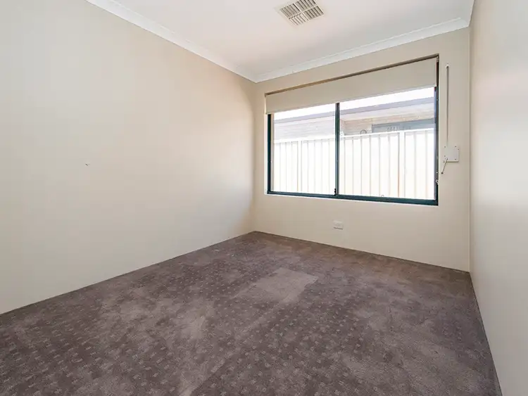 Seventh view of Homely house listing, 6 Max Forman Crt, Como WA 6152