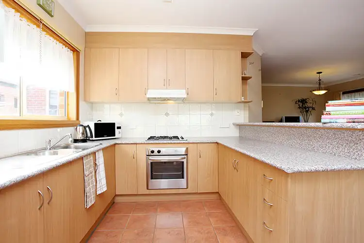 Fourth view of Homely house listing, 10 Francis Court, Lara VIC 3212