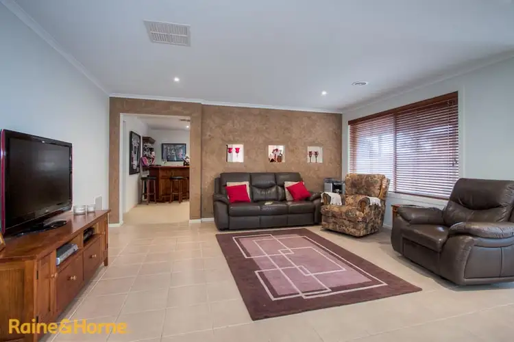 Fifth view of Homely house listing, 8 Frontignac Court, Sunbury VIC 3429