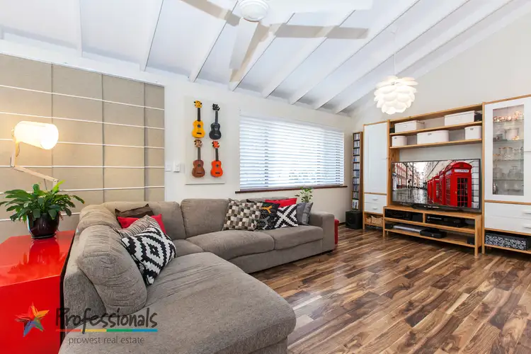 13 Chetwynd Way, Booragoon WA 6154