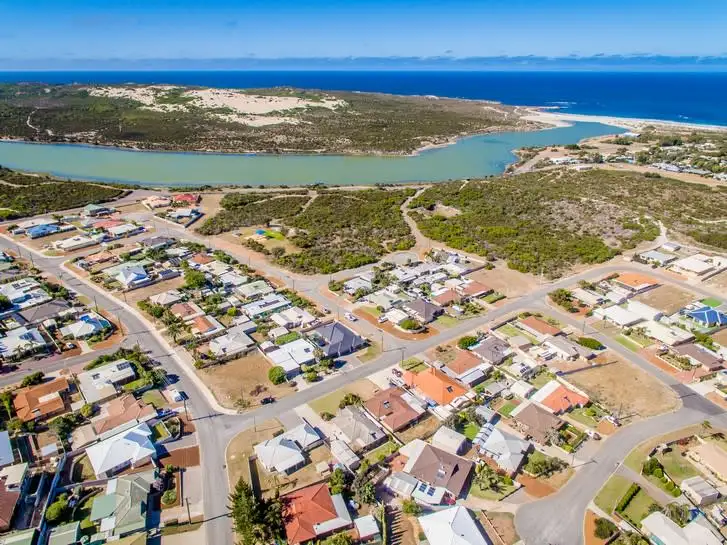 Second view of Homely house listing, 4 Rother Road, Cape Burney WA 6532