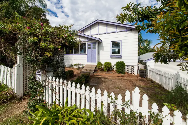 16 Chevallum Road, Palmwoods QLD 4555