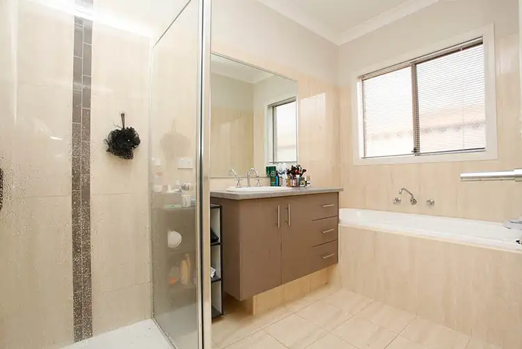 Fifth view of Homely house listing, 25 Faircroft Drive, Brookfield VIC 3338