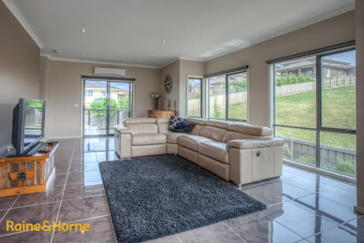 Third view of Homely house listing, 21 Windsor Rise, Sunbury VIC 3429