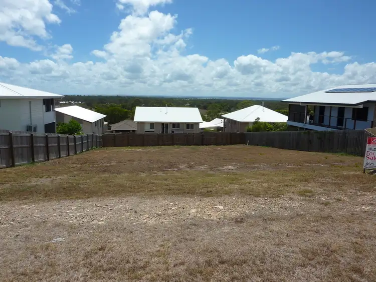 15 Sandy View Court, Nikenbah QLD 4655