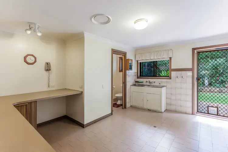 Sixth view of Homely house listing, 9 Niddrie Drive, Middle Ridge QLD 4350