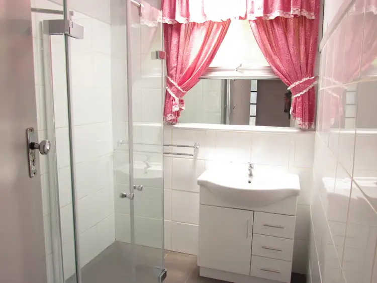 Fifth view of Homely house listing, 4 Moyle St, Yea VIC 3717