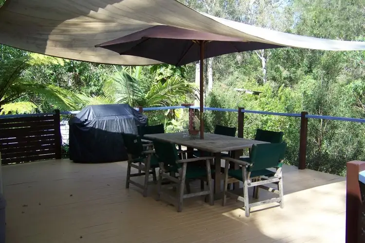 Second view of Homely house listing, 4 Thomas St, Macleay Island QLD 4184