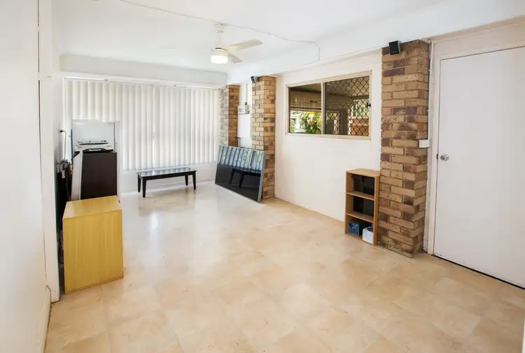 Fifth view of Homely house listing, 7 Stuart Crt, Kallangur QLD 4503