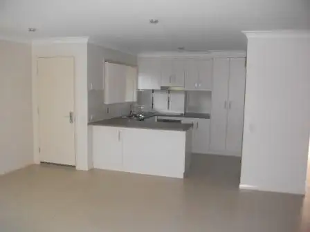 Fourth view of Homely unit listing, 2/7 Blake Street, Wilsonton QLD 4350