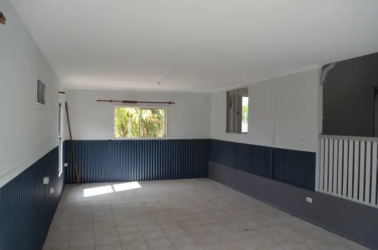 Fifth view of Homely house listing, 21 Brooks Street, Emerald QLD 4720