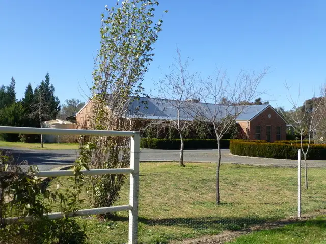 17 Wangara Lane, Parkes NSW 2870