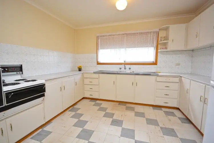 Seventh view of Homely house listing, 16 Illiliwa Street, Griffith NSW 2680