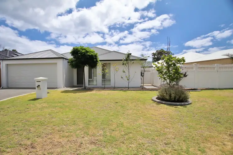 158 Hornibrook Road, Dalyellup WA 6230