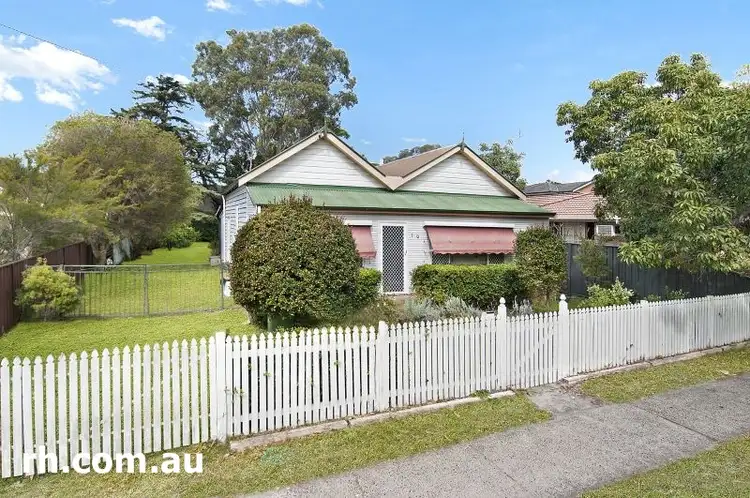 140 Railway Street, Woy Woy NSW 2256