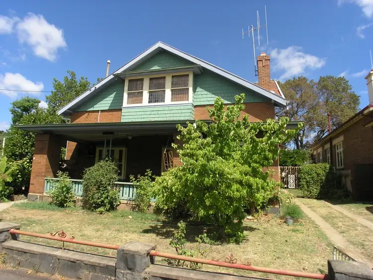69 Sale Street, Orange NSW 2800