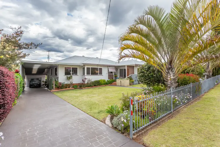26 Blackdown Street, Harristown QLD 4350