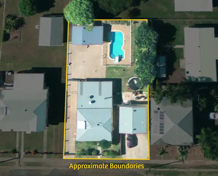 14 Hinkler Avenue, Bundaberg North QLD 4670
