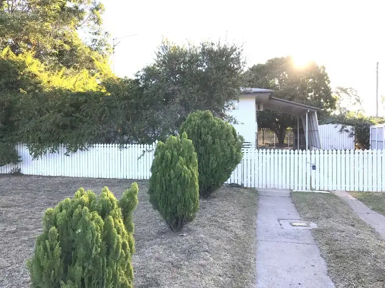 14 Cook Court, Moranbah QLD 4744