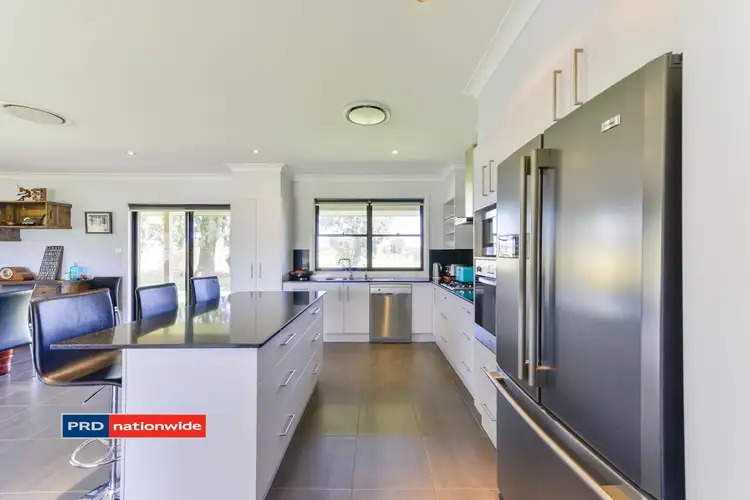 Seventh view of Homely house listing, 2 Songlark Place, Tamworth NSW 2340