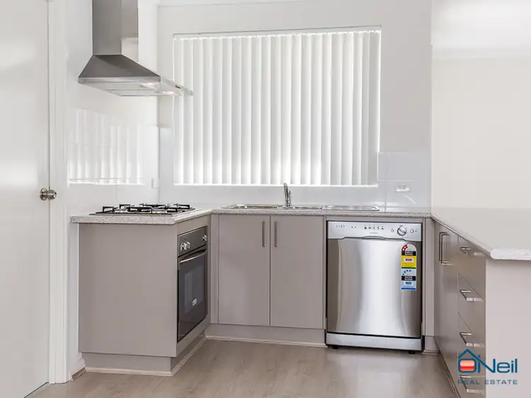 Sixth view of Homely house listing, Unit 30 / 113 Owtram Road, Armadale WA 6112