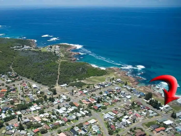 Third view of Homely semi-detached listing, 1/21 Ocean Avenue, Anna Bay NSW 2316