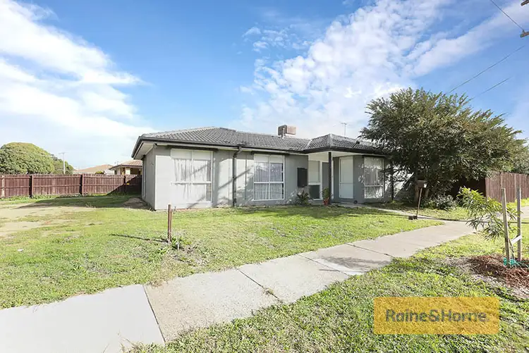 Main view of Homely house listing, 2 Navarre Court, Meadow Heights VIC 3048