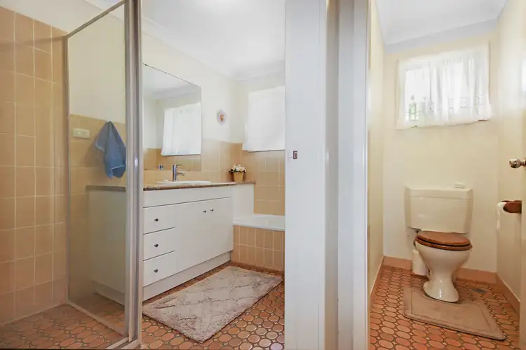 Fifth view of Homely house listing, 16 Curzon Avenue, Bateau Bay NSW 2261