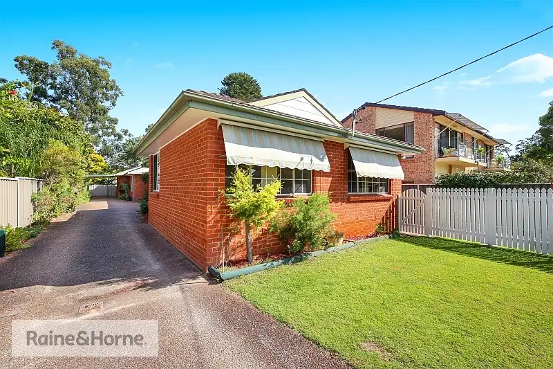Main view of Homely villa listing, 1/2 Plane Street, Blackwall NSW 2256