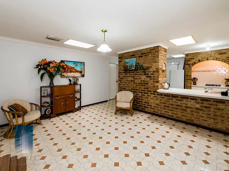 Fifth view of Homely house listing, 32 Narcissus Avenue, Parkwood WA 6147