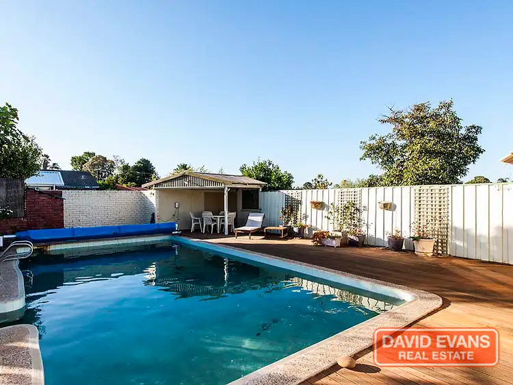 8 Dagnall Court, Greenwood WA 6024