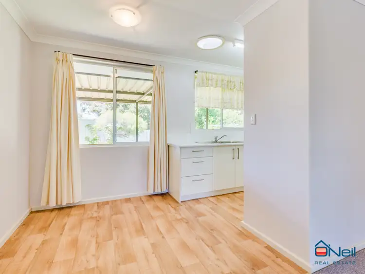 Seventh view of Homely house listing, 35 O'Sullivan Drive, Camillo WA 6111