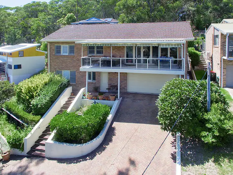 13 Bourne Boulevarde, Nelson Bay NSW 2315