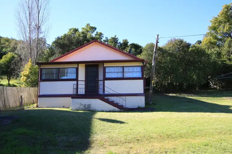 242 Menangle Street, Picton NSW 2571