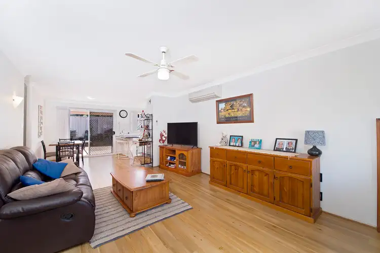 Fourth view of Homely villa listing, 2/7 Greenmeadows Drive, Port Macquarie NSW 2444