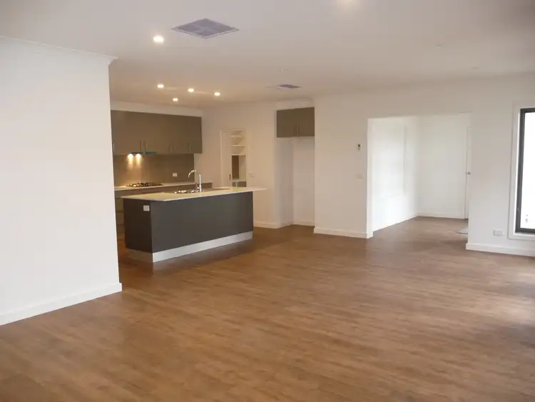 Sixth view of Homely house listing, 3 of 4 Dumfries Court, Moama NSW 2731