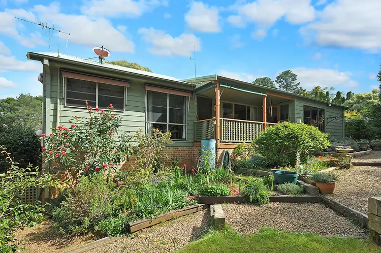 Fourth view of Homely house listing, 5 Geggie St, Wentworth Falls NSW 2782