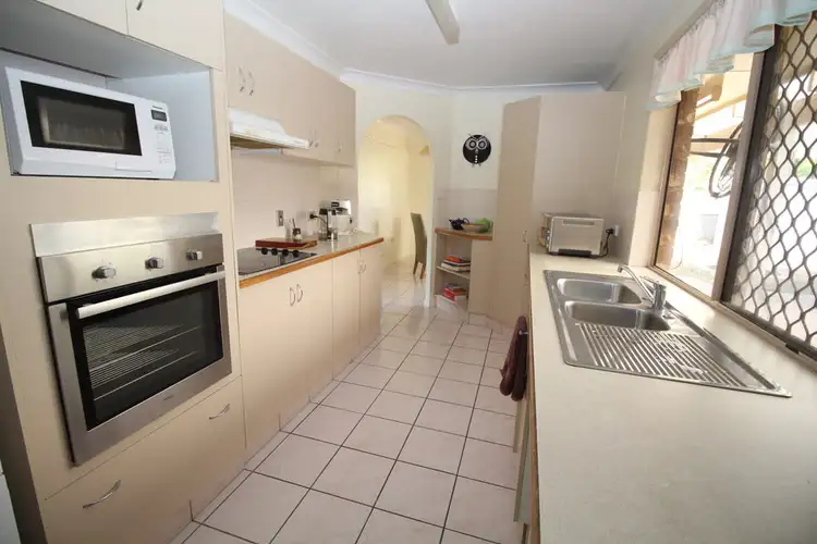 Second view of Homely house listing, 9 Keir Court, Rasmussen QLD 4815