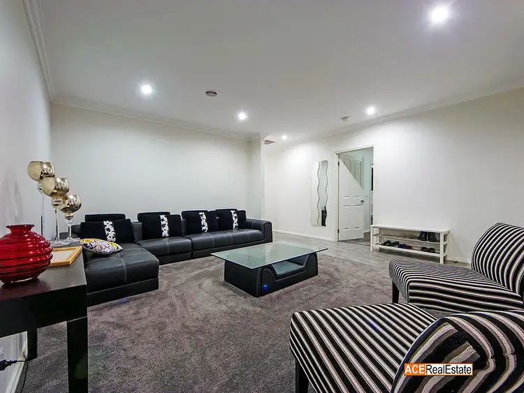 Fifth view of Homely house listing, 2 Susan Place, Tarneit VIC 3029