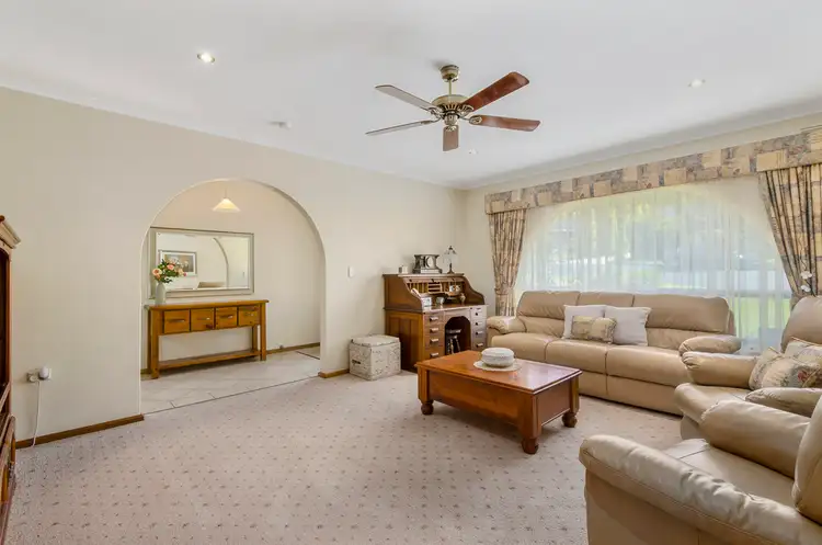 Second view of Homely house listing, 27 Currawong Crescent, Mount Gambier SA 5290