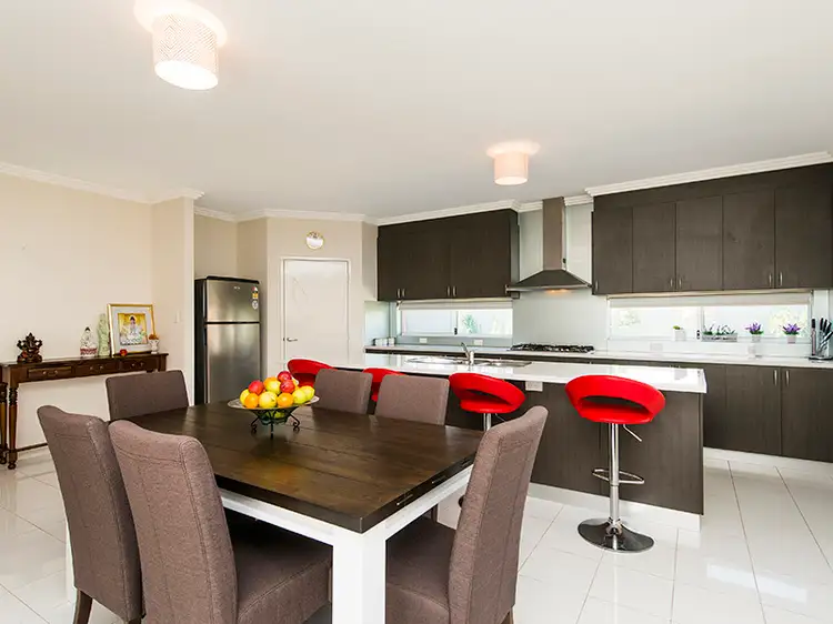 13 Colesbrook Drive, Byford WA 6122
