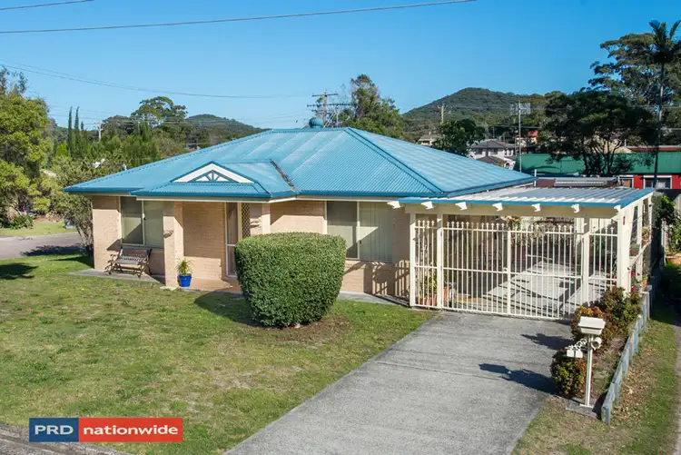 Main view of Homely house listing, 1 Leonard Avenue, Shoal Bay NSW 2315