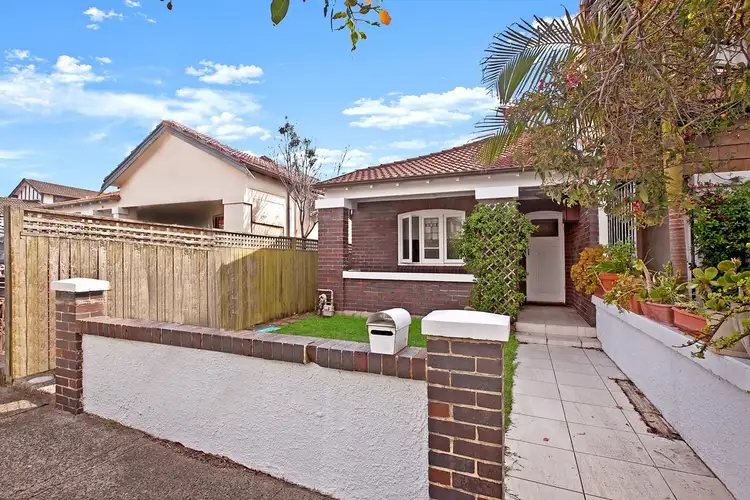 Main view of Homely house listing, 82 Hastings Parade, North Bondi NSW 2026