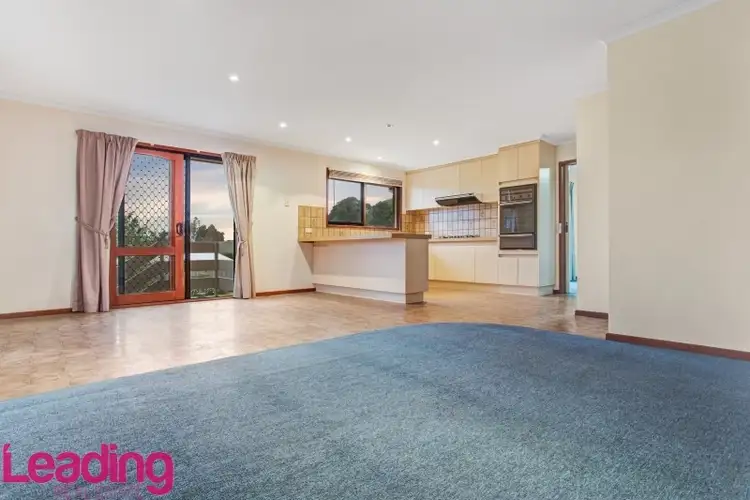 Third view of Homely house listing, 3 Harcourt Close, Sunbury VIC 3429