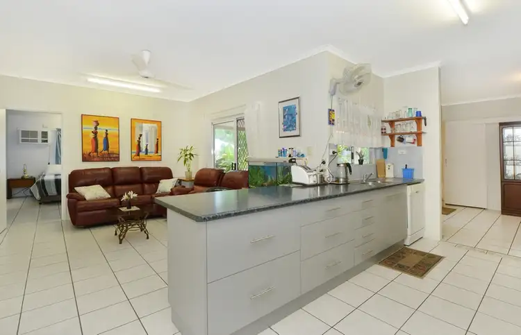 Seventh view of Homely house listing, 1 Atlas Close, Smithfield QLD 4878
