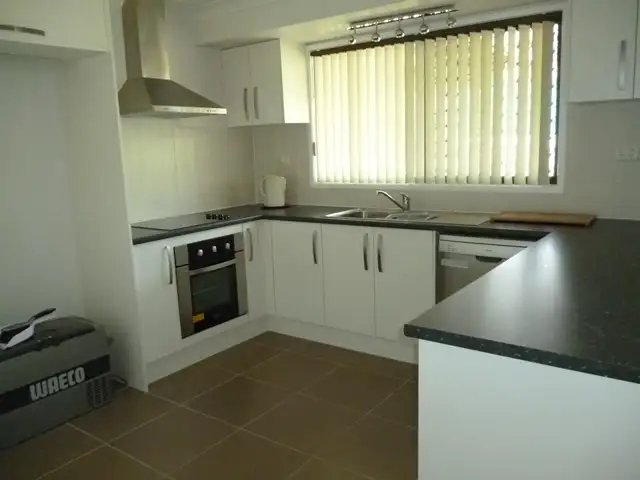 Fourth view of Homely house listing, 98 Collingwood Drive, Collingwood Park QLD 4301