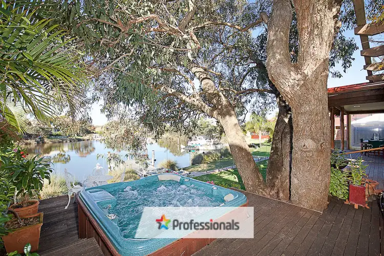 20 Sunland Avenue, South Yunderup WA 6208